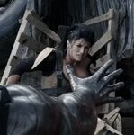 Gina Carano's unleashed plots in Deadpool (2 MIC) - GIF on I